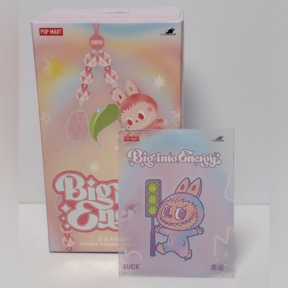 Labubu - Big Into Energy Phone Charm - Luck